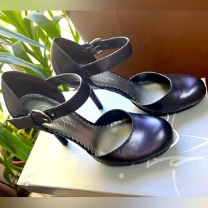 Jessica Simpson Heels